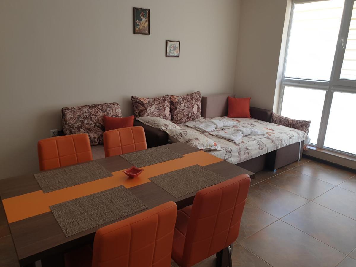 Апартаменти Кастро/Castro Apartments Tsarevo Bagian luar foto
