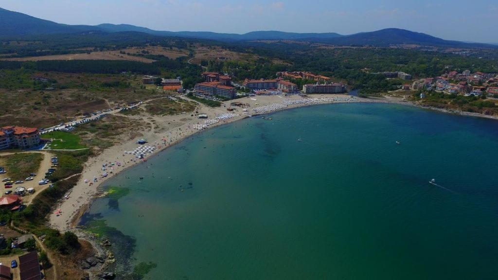 Апартаменти Кастро/Castro Apartments Tsarevo Bagian luar foto