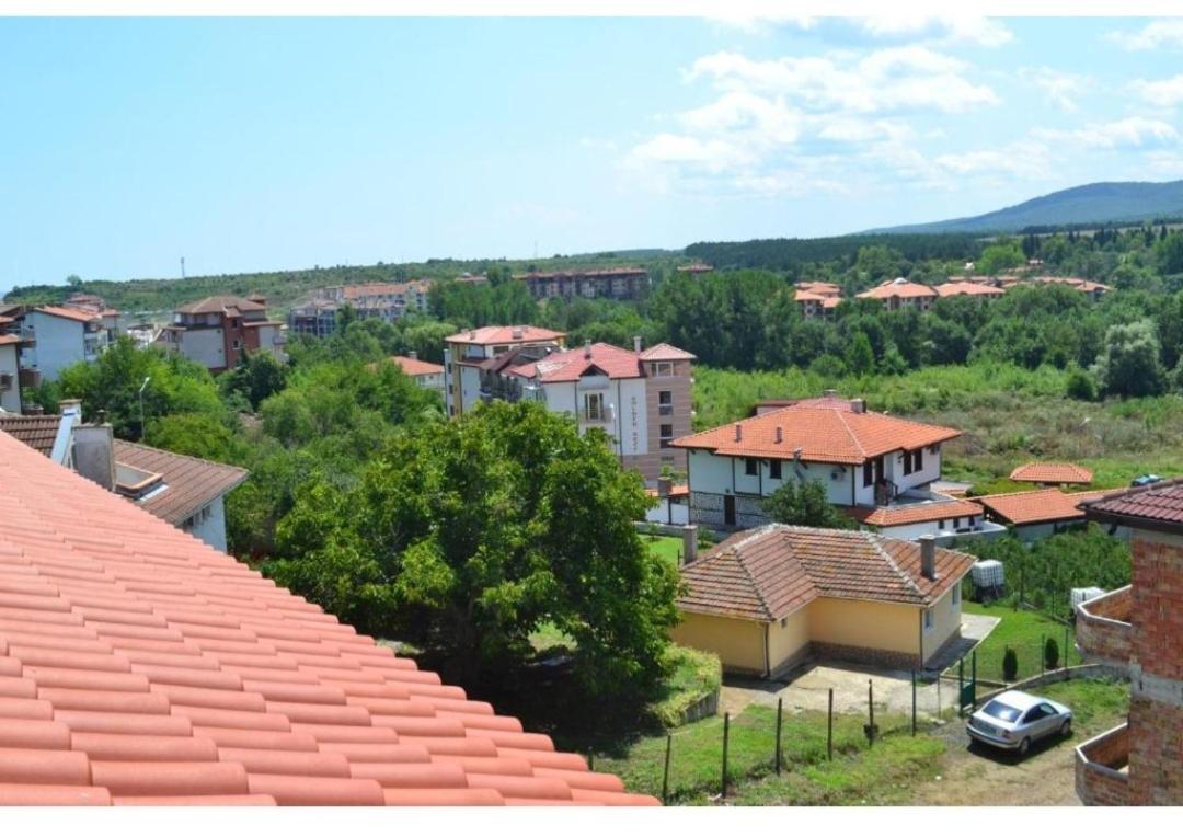 Апартаменти Кастро/Castro Apartments Tsarevo Bagian luar foto