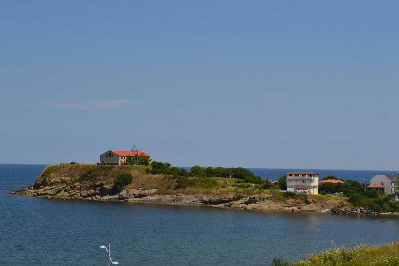 Апартаменти Кастро/Castro Apartments Tsarevo Bagian luar foto