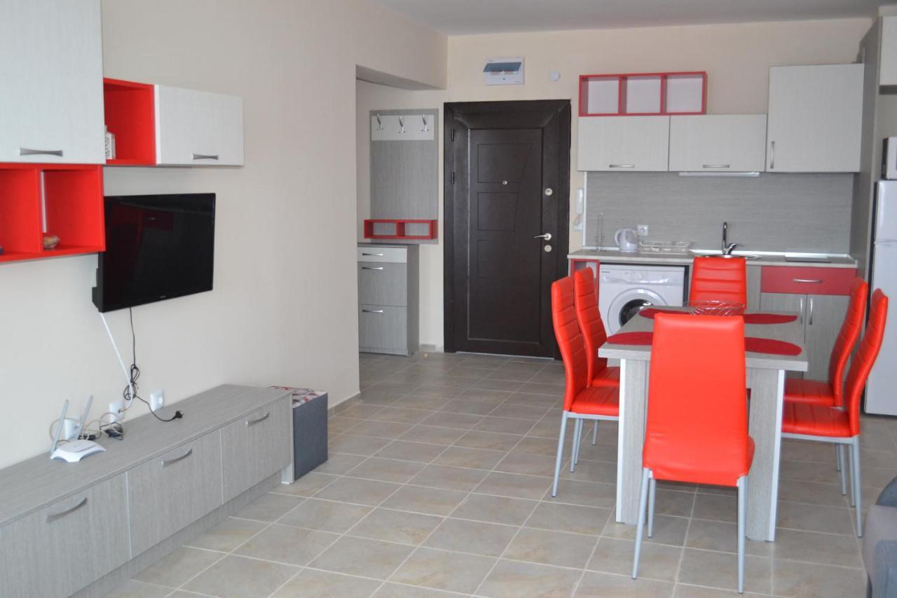 Апартаменти Кастро/Castro Apartments Tsarevo Bagian luar foto